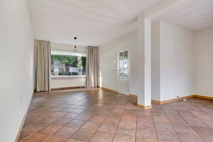 Foto 5 van Simon de Vliegerstraat 10