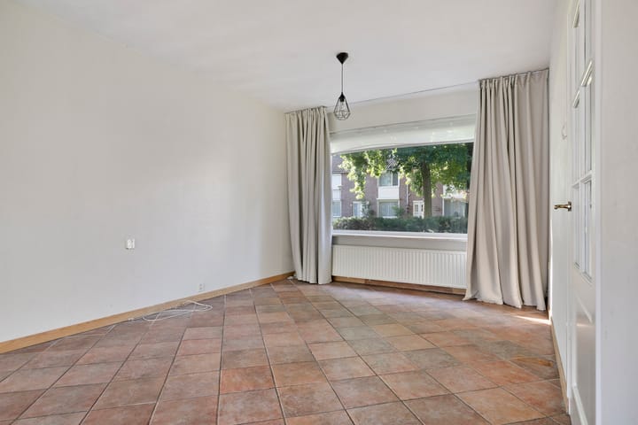 Foto 8 van Simon de Vliegerstraat 10