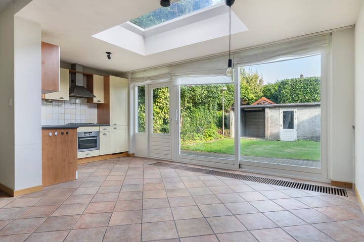 Foto 12 van Simon de Vliegerstraat 10