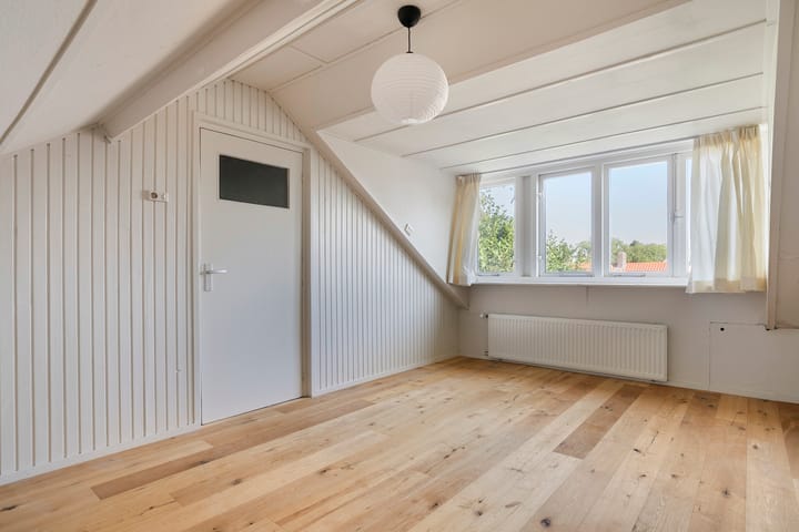 Foto 25 van Simon de Vliegerstraat 10