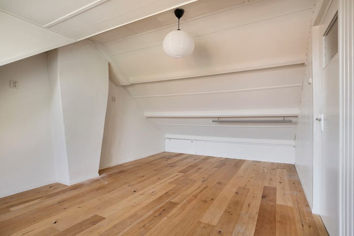 Foto 26 van Simon de Vliegerstraat 10