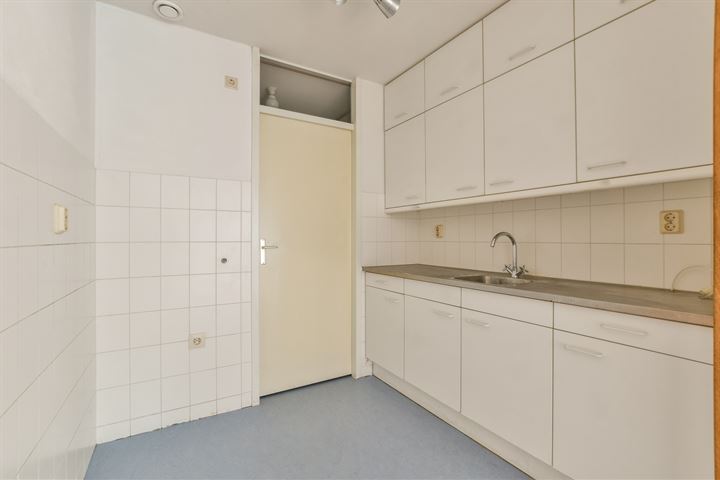 View photo 9 of Seinpoststraat 104-A