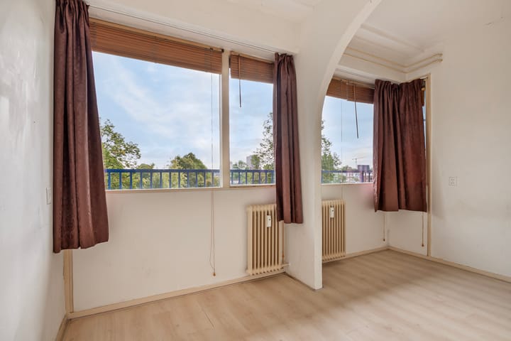 Photo 12 of Kortgenestraat 73