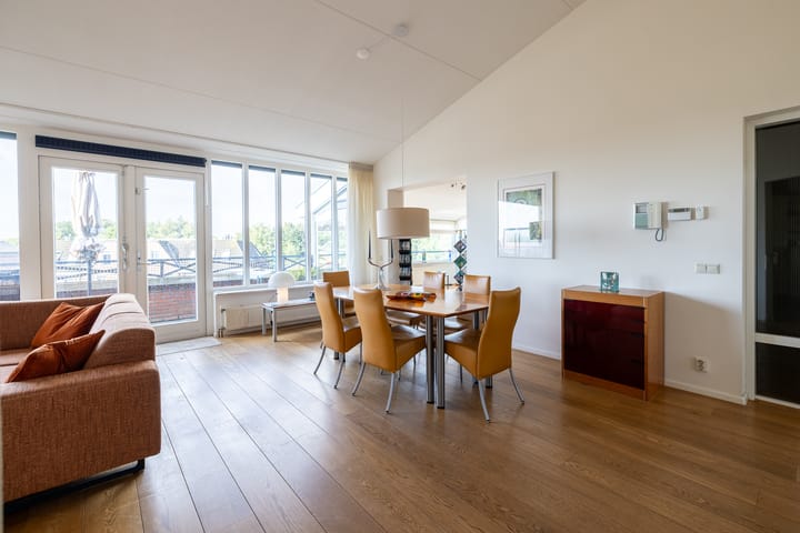 Foto 10 van van Cappellestraat 53