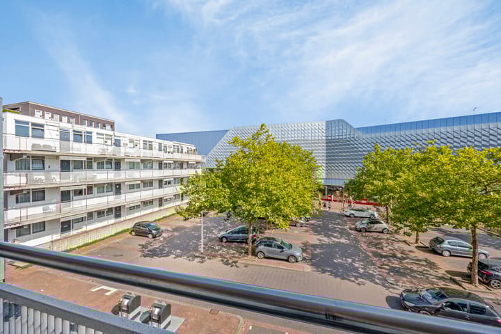 Foto 18 van Damstraat 58