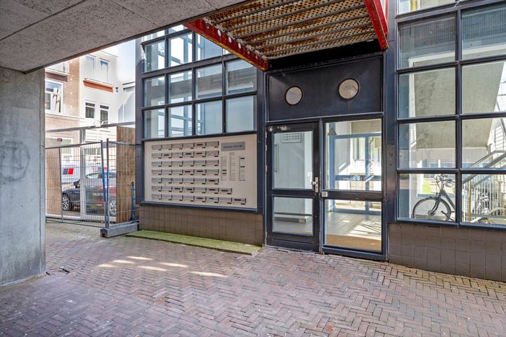 Bekijk foto 24 van Damstraat 58