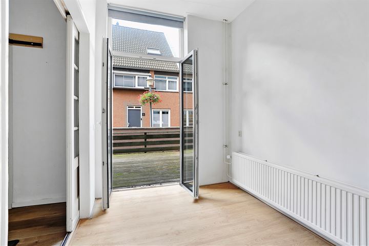 Bekijk foto 15 van Hazewindhondstraat 16