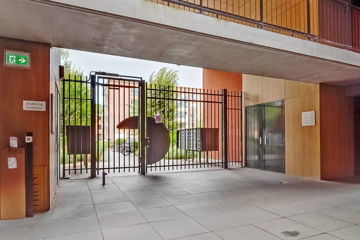 Photo 30 of Ina Boudier-Bakkerlaan 38-D