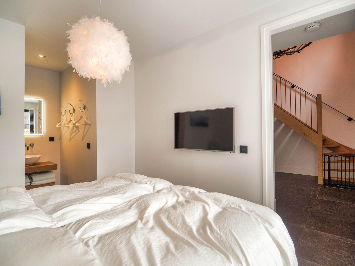 Photo 19 of Heereweg 86