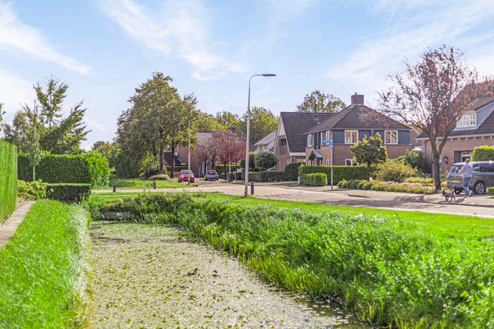 Foto 36 van Van Hogendorplaan 19