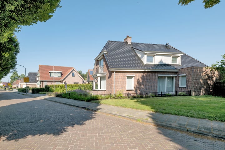 Bekijk foto 41 van Molenstraat 37