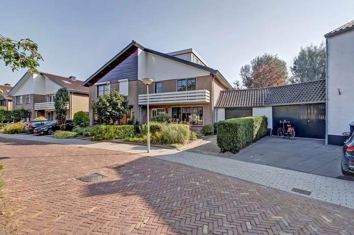 Foto 2 van Dokter Hiemstralaan 6