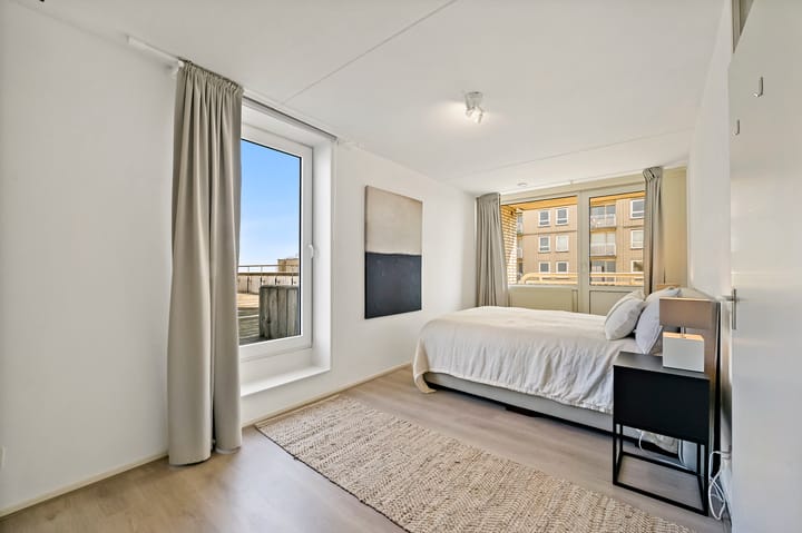 Foto 20 van Gevers Deynootweg 948