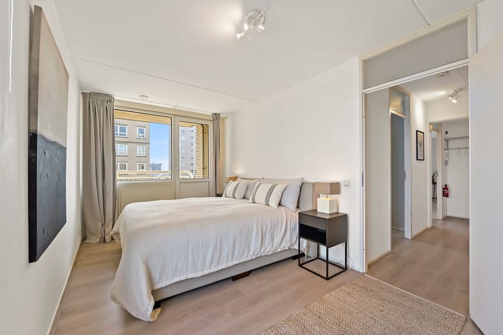 Foto 23 van Gevers Deynootweg 948