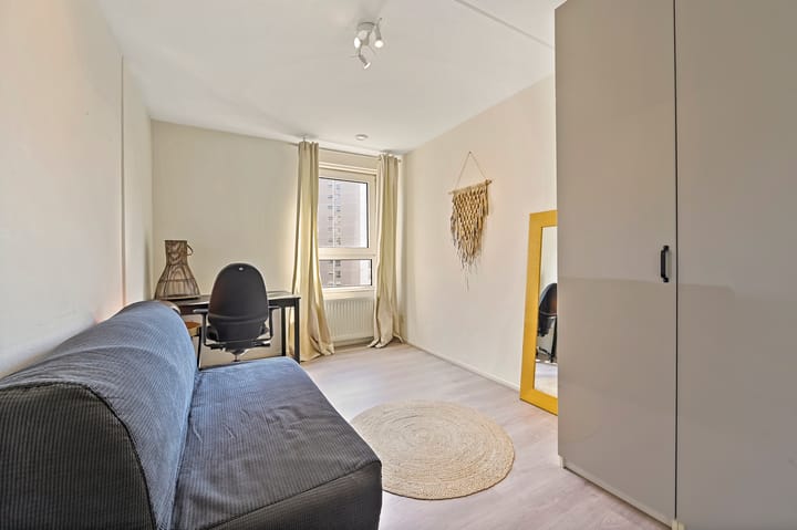 Foto 29 van Gevers Deynootweg 948