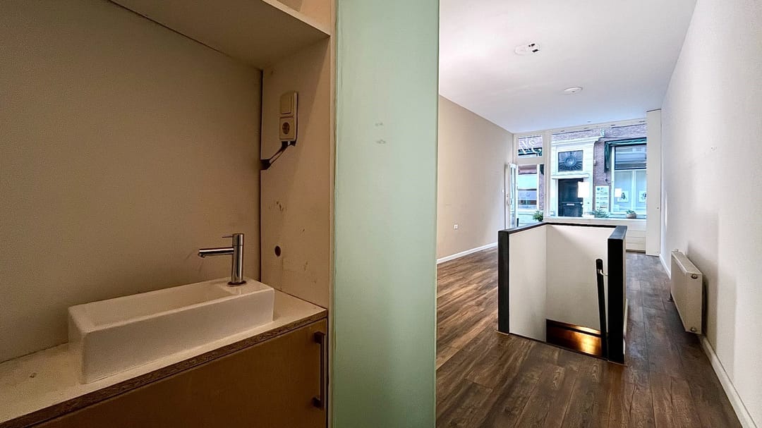 Photo 8 of Molenstraat 34