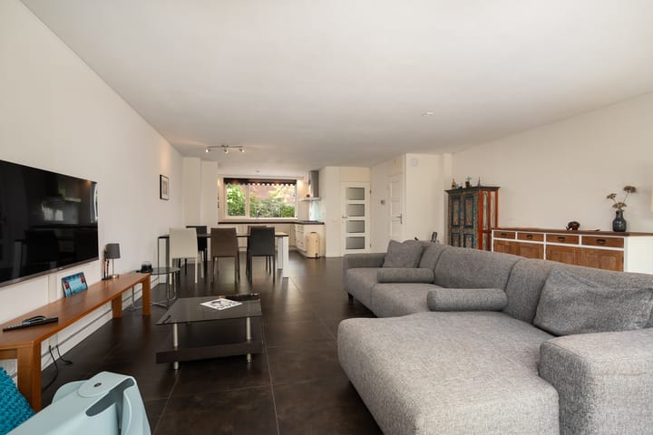 Foto 8 van Aronskelkweg 6