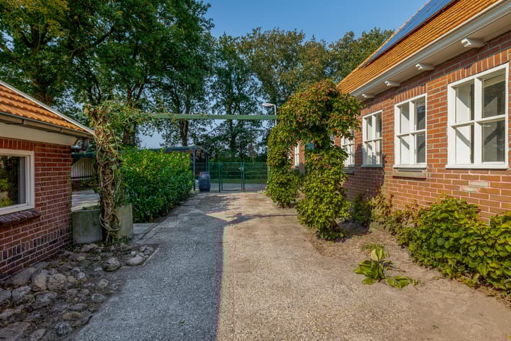 Foto 65 van Zevenmeersveenweg 2