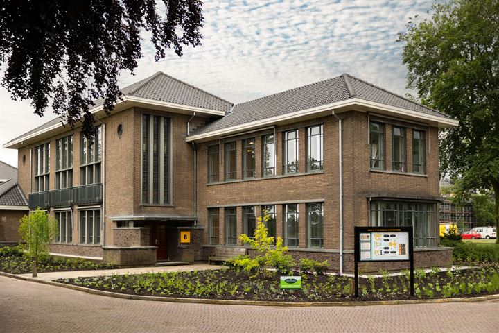 Generaal de Bonsweg 1, Velp (NB)