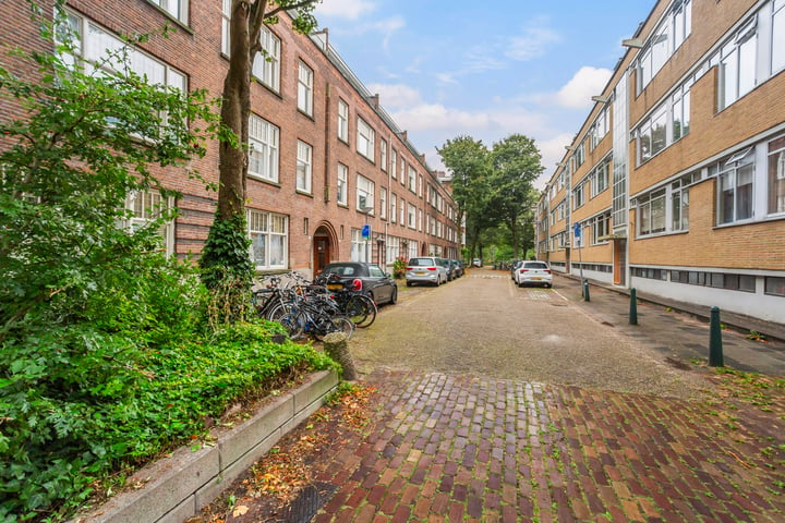 View photo of Van der Horststraat 12 A02