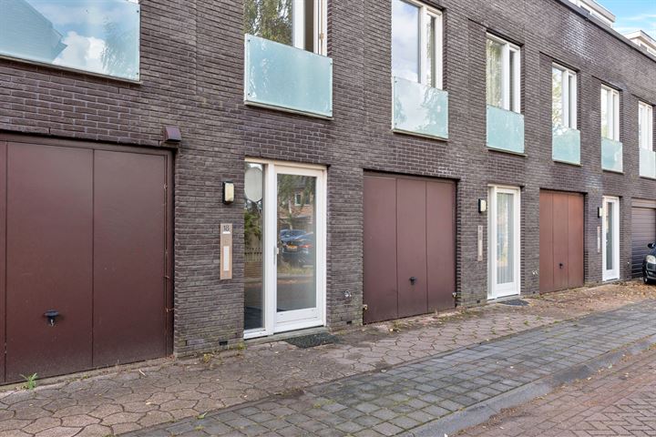 Bekijk foto 49 van Groenlandstraat 18