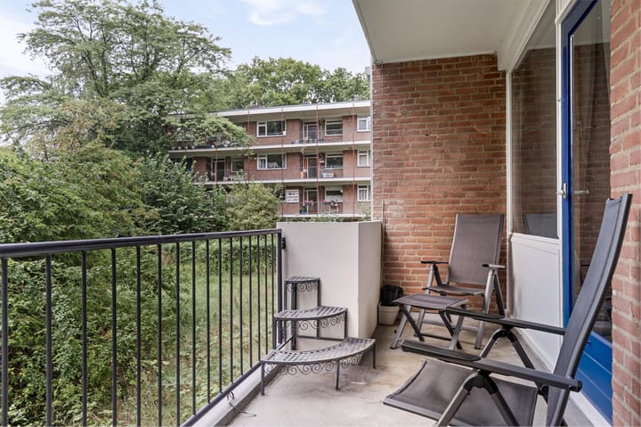 Foto 2 van Van der Waalsstraat 14