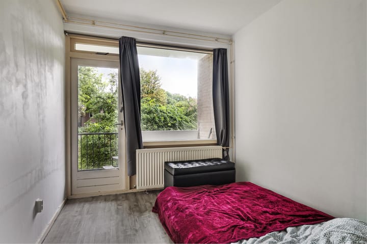 Foto 19 van Van der Waalsstraat 14