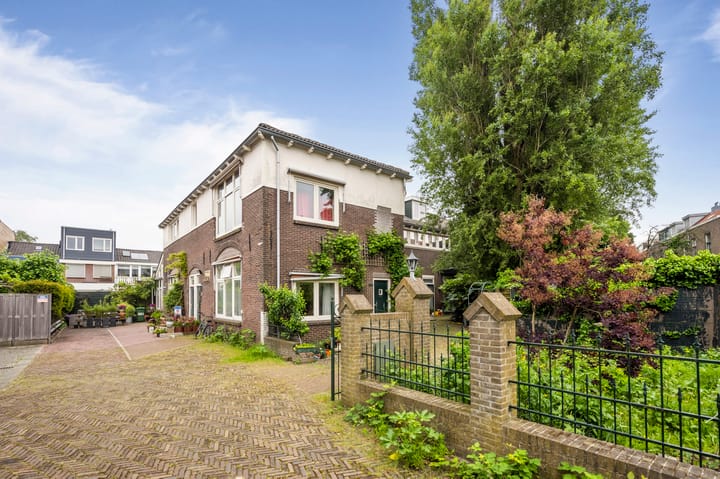 Foto 5 van Maerten van Heemskerckstraat 25-M