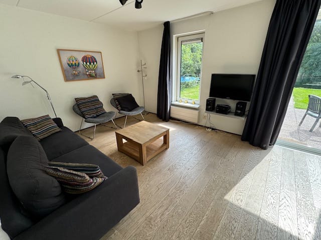 Foto 3 van Droge Wijmersweg 5-272