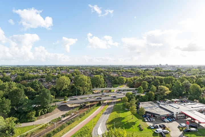 Foto 41 van Croesinckplein 140