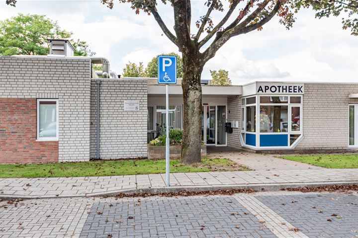 Bekijk foto 44 van Doctor Schaepmanstraat 27