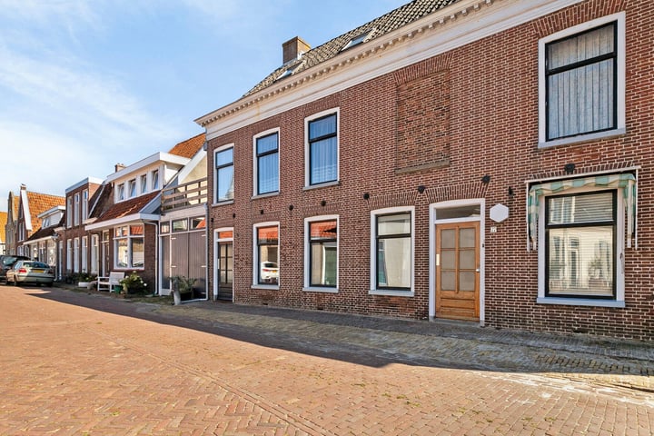 View photo 28 of Kerkpoortstraat 75