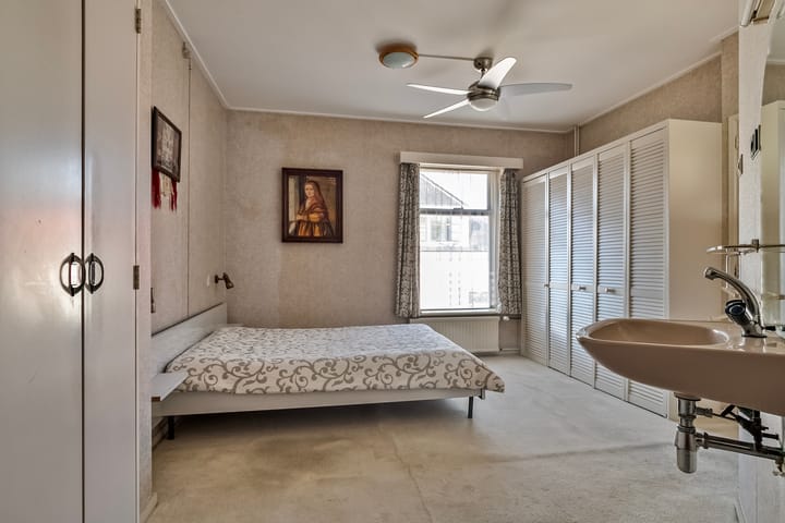 Foto 32 van Kerkpoortstraat 75