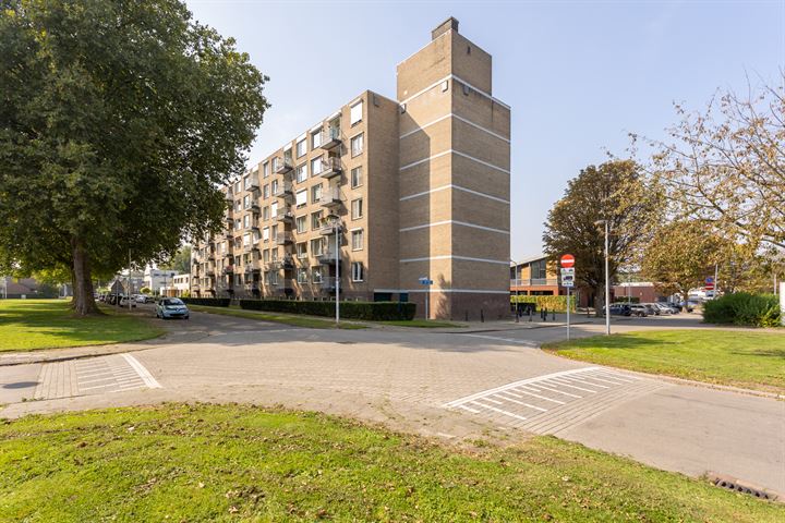 Bekijk foto 1 van Keurmeestersplein 6-C