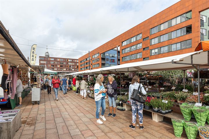 Bekijk foto 34 van Raadhuisplein 182