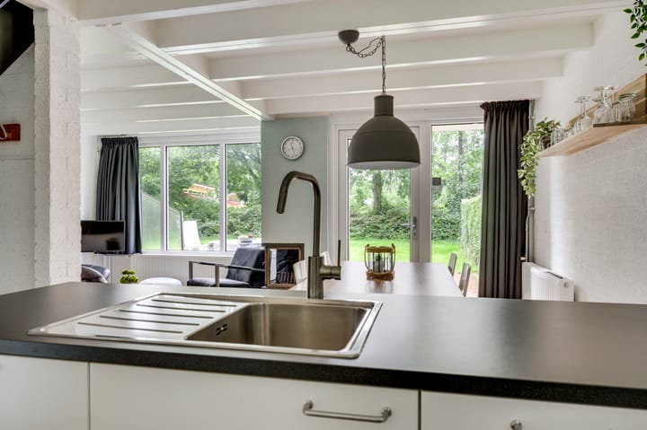 Photo 3 of Zwembadweg 2-BG2