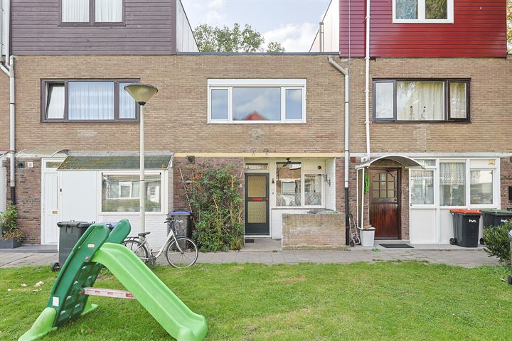 Bekijk foto 3 van Linnaeusstraat 80