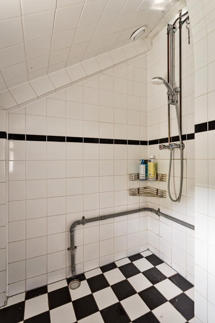 Foto 13 van Lugtenbergerweg 19