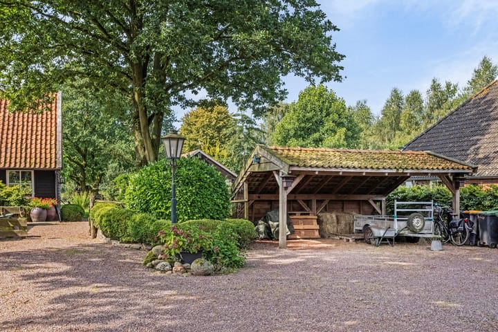 Foto 45 van Lugtenbergerweg 19