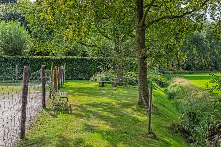 Foto 59 van Lugtenbergerweg 19