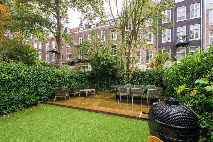 View photo 12 of Sarphatistraat 82-A