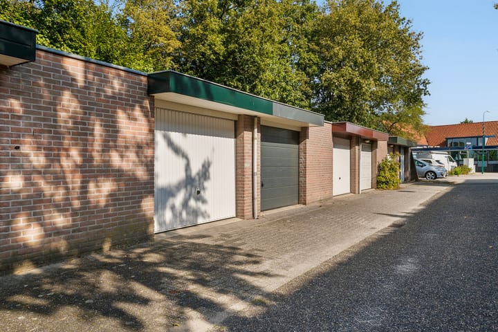 Foto 24 van Versteeghlaan 60