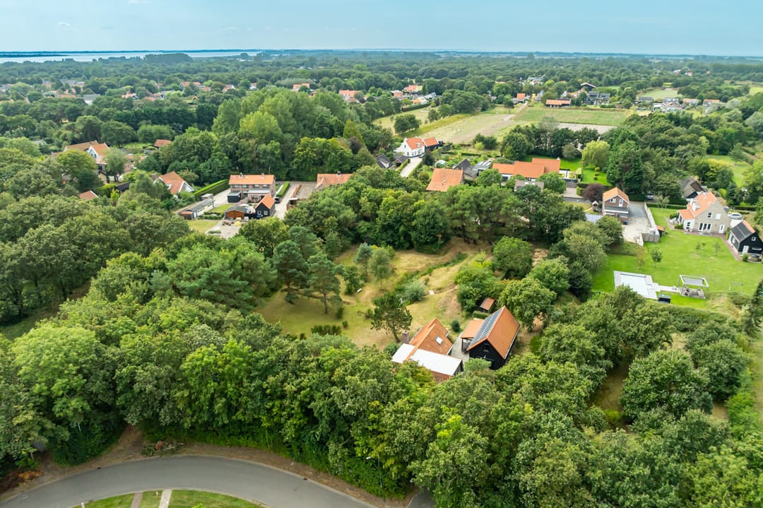 Photo 68 of Julianaweg 1