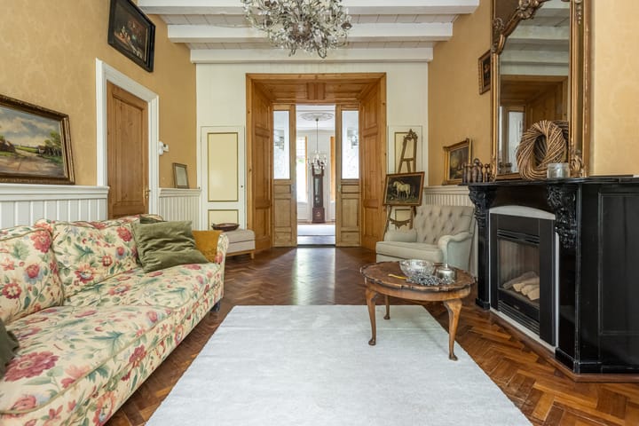 Foto 10 van Voorstraat 12