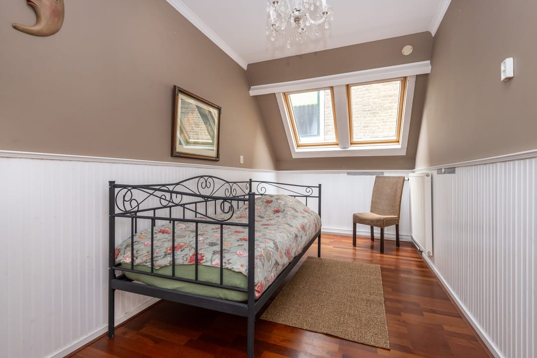 Photo 28 of Voorstraat 12