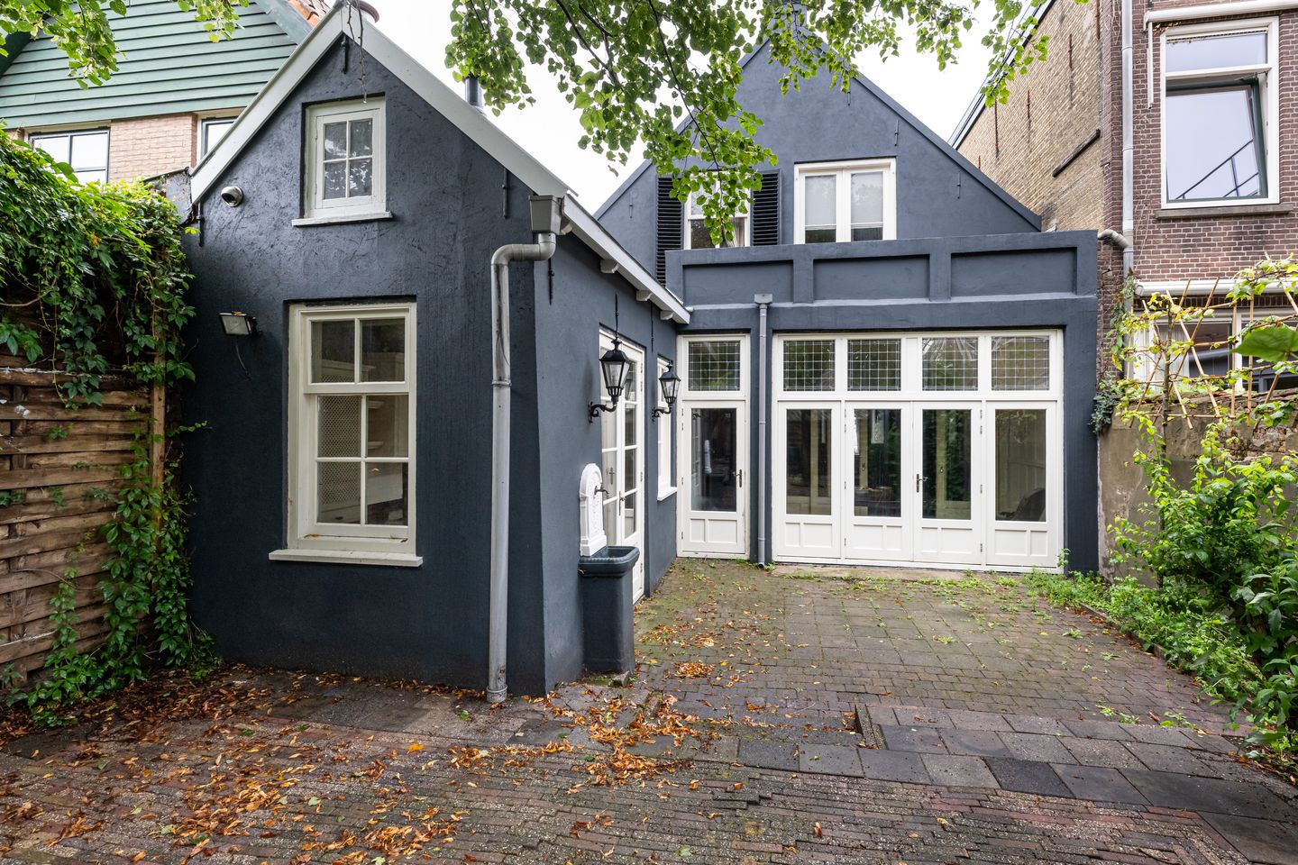 Photo 35 of Voorstraat 12