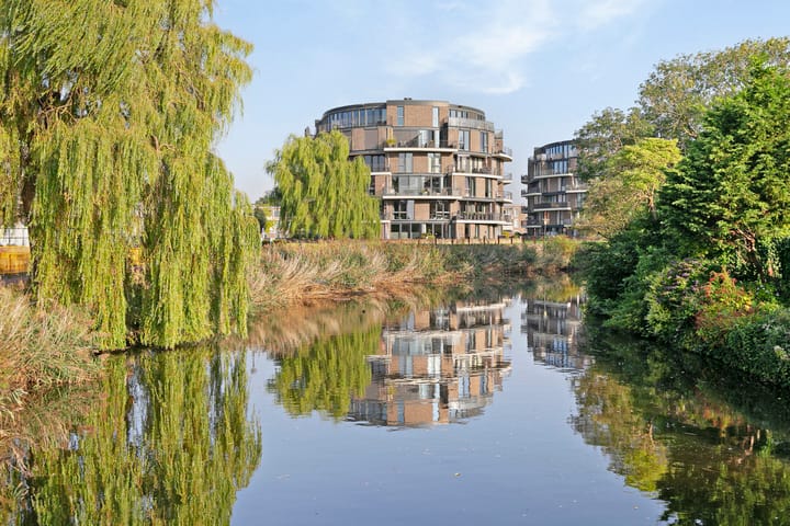 Foto 1 van Antoni Gaudipark 34