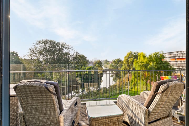 Foto 4 van Antoni Gaudipark 34