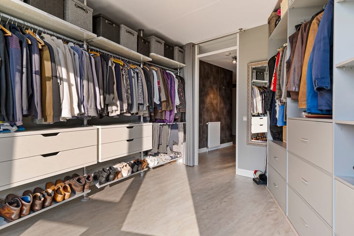 Foto 25 van Antoni Gaudipark 34