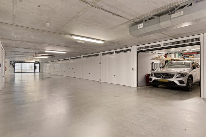 Foto 36 van Antoni Gaudipark 34